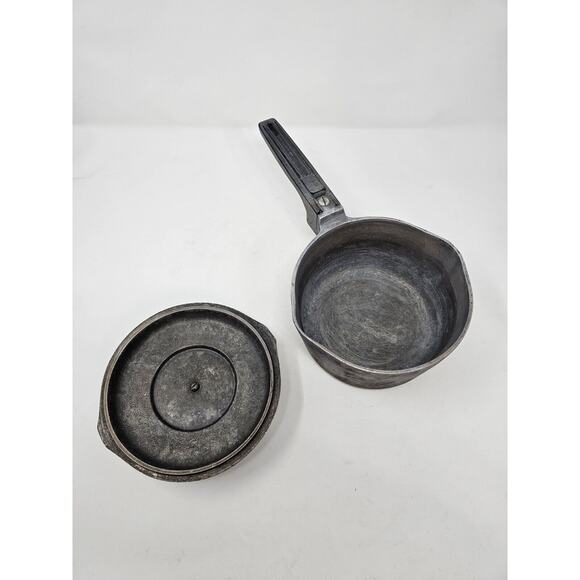 Vtg Wagner Ware Sidney -O- Magnalite 4681 1/2 P Sauce Pan & Lid - Picture 3 of 5